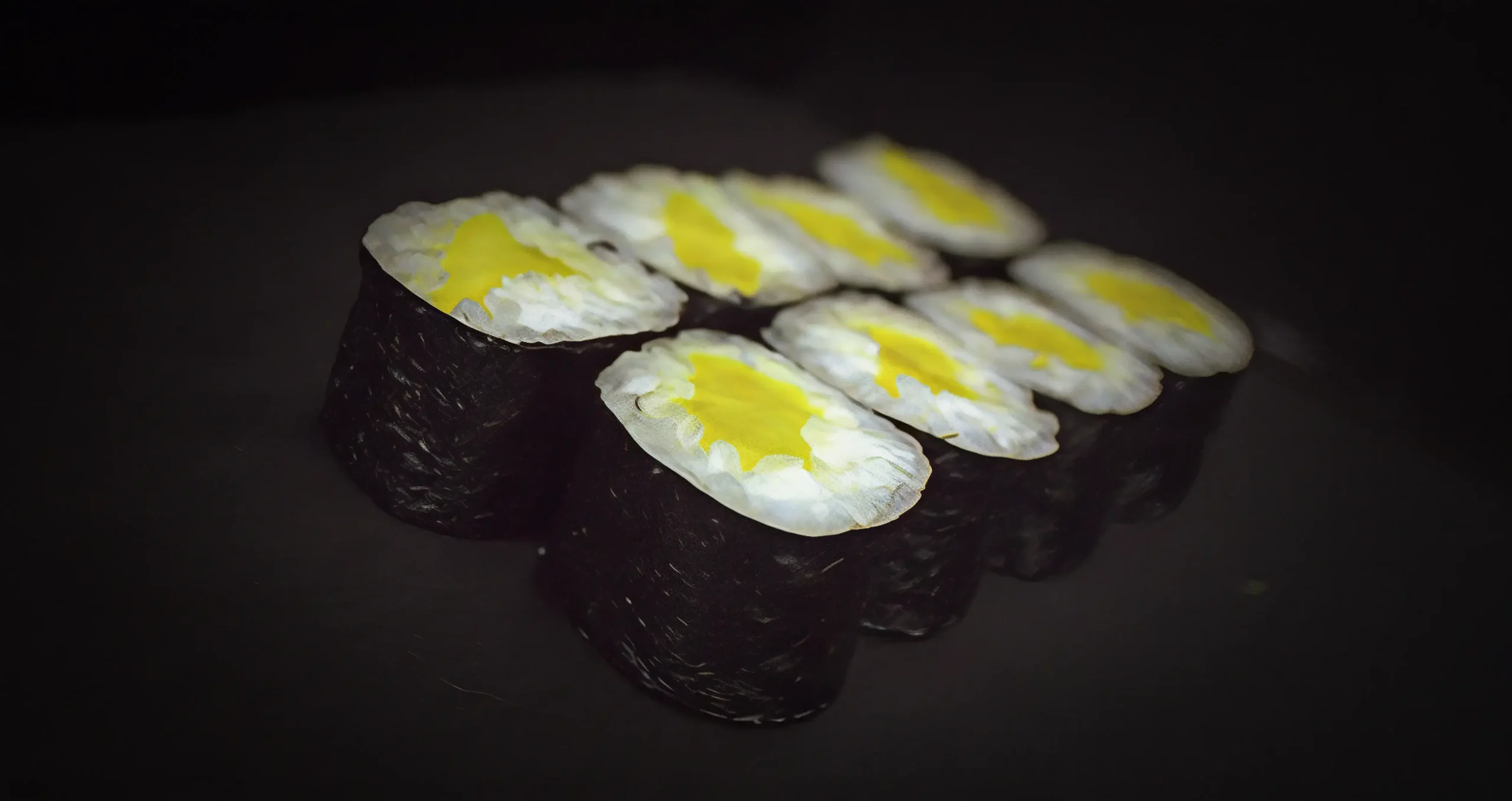 Нори маки с такуаном